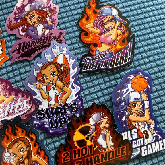 HUGE VINTAGE LOT STICKERS - Picture 6 of 16